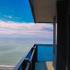 Orbi Twin Towers With Sea View 5* באטומי